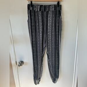 Boho Yoga Pants w/ Pockets M